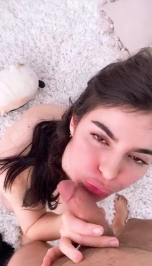 Beautiful Teen Deepthroat Blowjob Exposed homemade porn video - ePornVids.